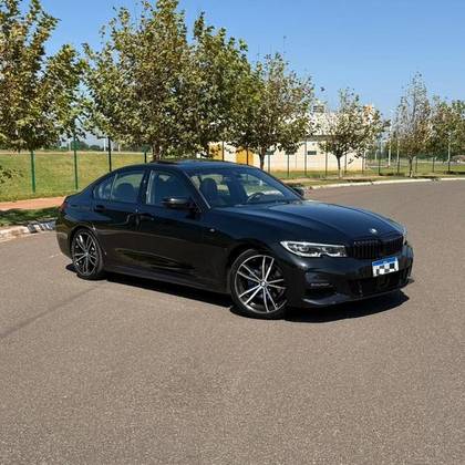 BMW 320i 2.0 16V TURBO GASOLINA M SPORT AUTOMÁTICO